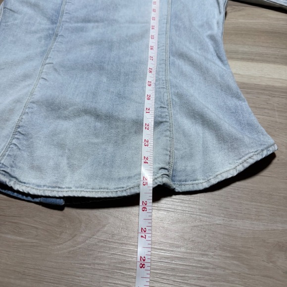 Guess Denim Western Shirt Womens S Light Wash Pearl Snap Button Down Vintage - Picture 13 of 13